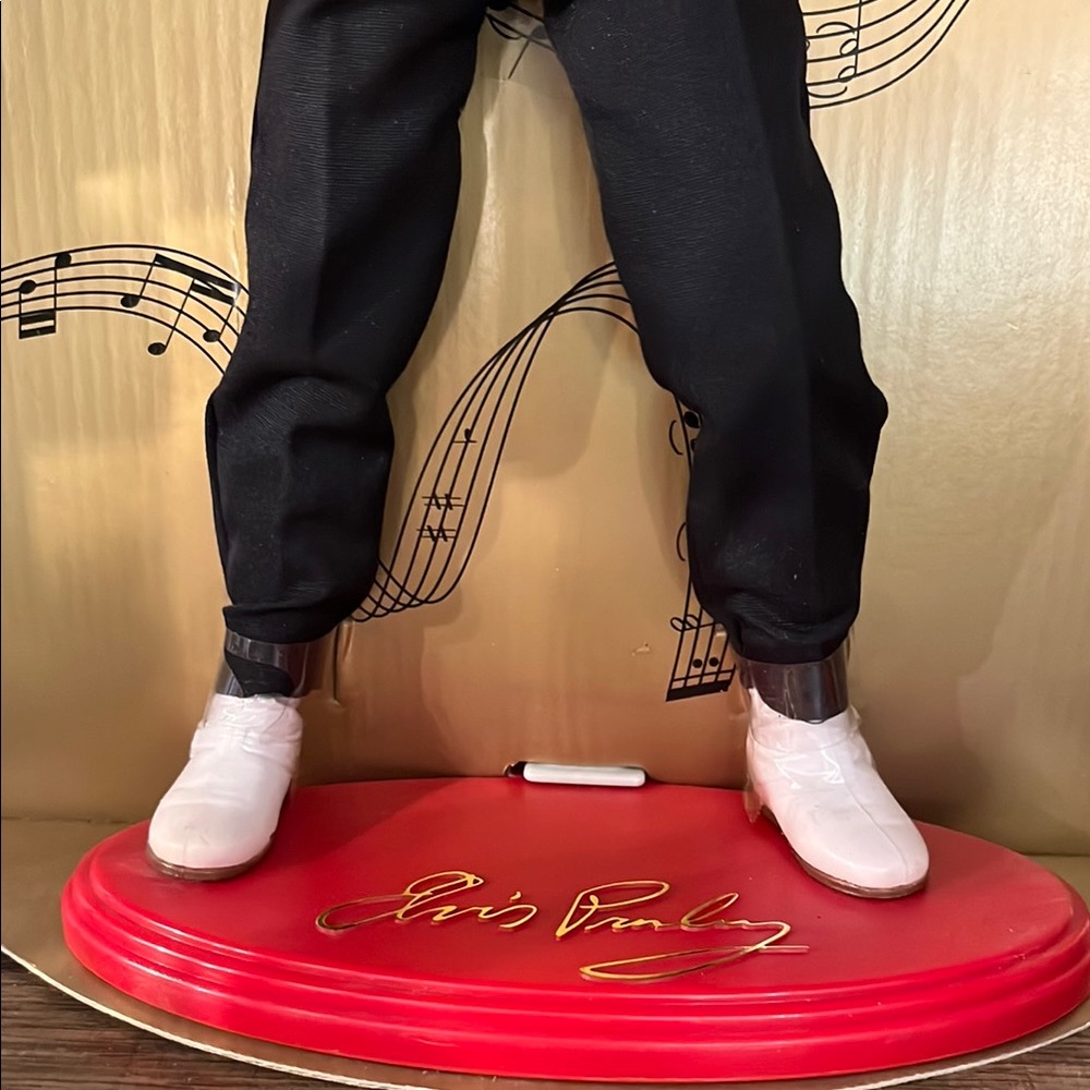 ELVIS PRESLEY JAILHOUSE ROCK DOLL Collectable (No) Box 12" Hasbro - Vintage 1993 - Picture 3 of 6